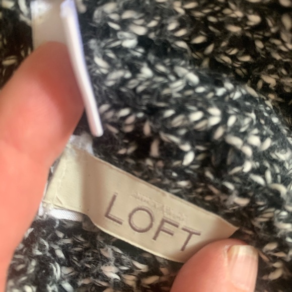 Loft black and white circle knit winter scarf - Picture 3 of 7